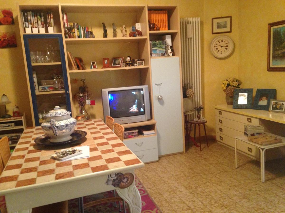 B & B Da Giusy Corte Franca Extérieur photo