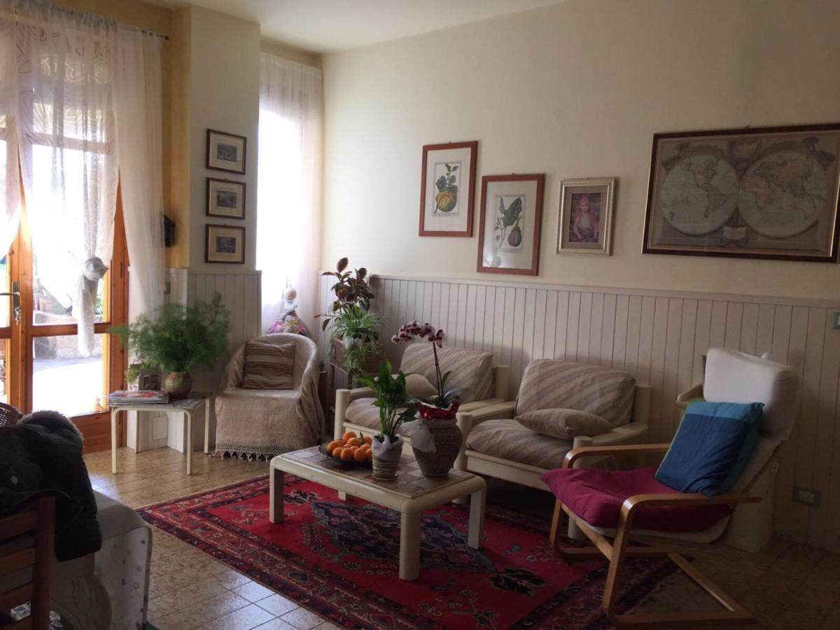 B & B Da Giusy Corte Franca Extérieur photo