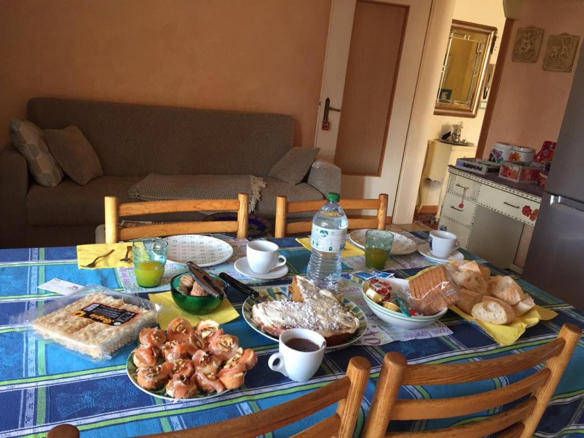 B & B Da Giusy Corte Franca Extérieur photo