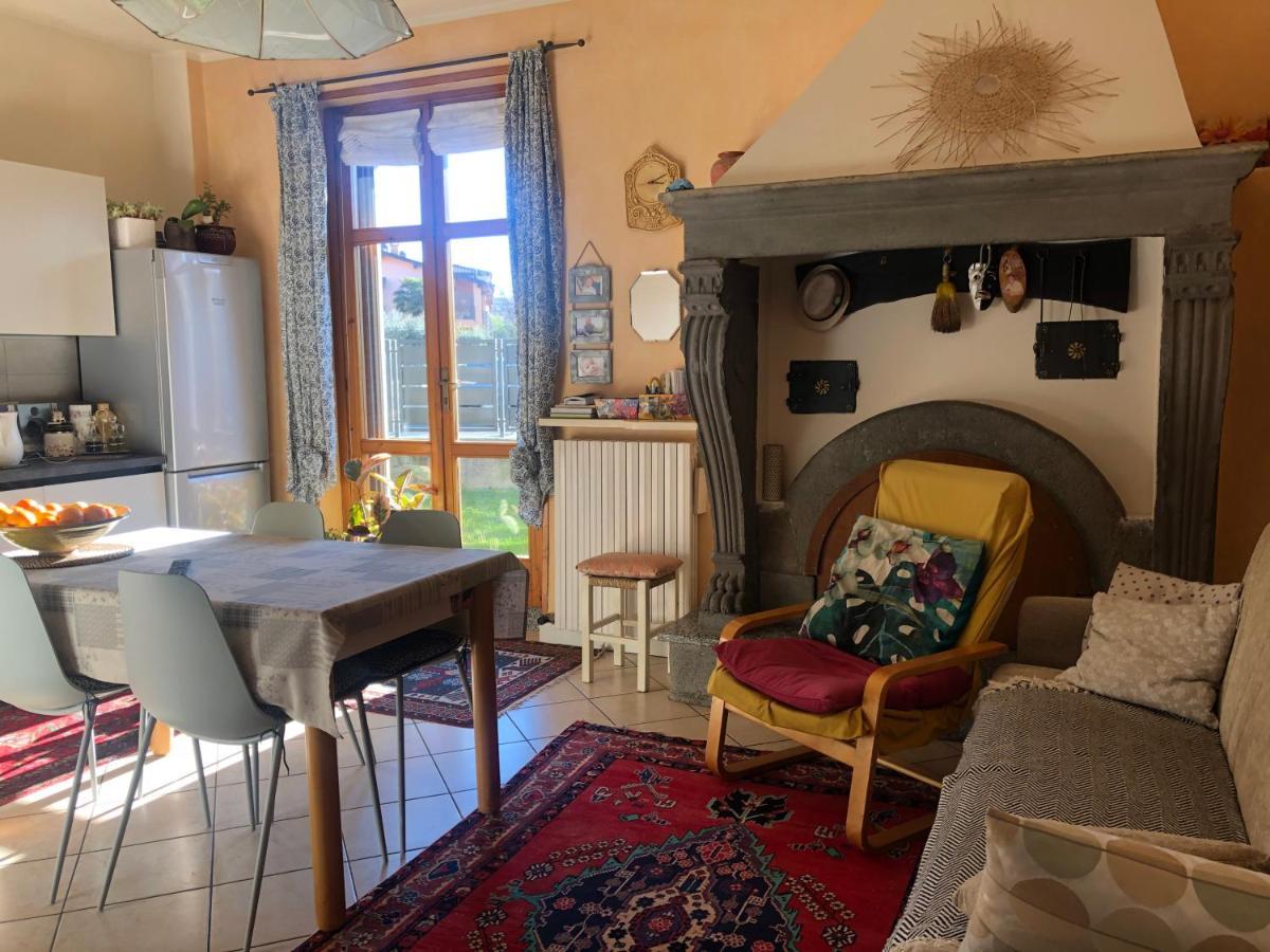 B & B Da Giusy Corte Franca Extérieur photo